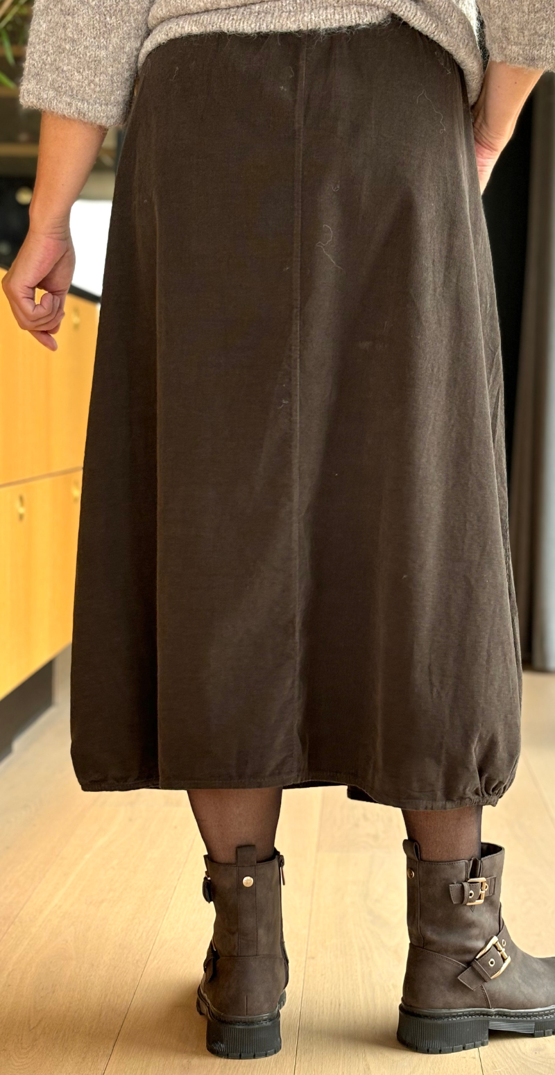 Allison fløjlsnederdel med lommer brun LikeLondon