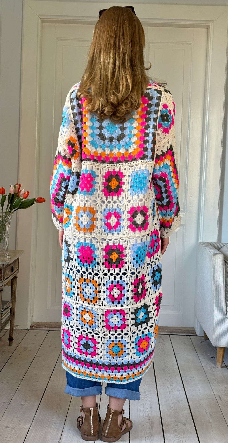 Libba lang cardigan med hæklet mønster pink/orange LikeLondon