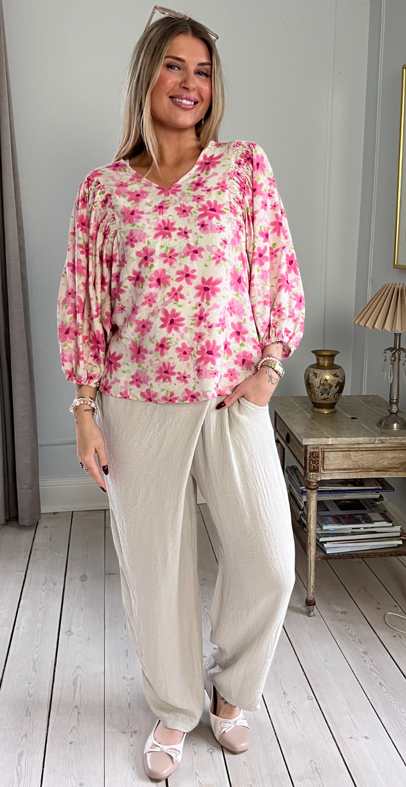 Jovi bluse med pufærmer og blomstermønster moonbeam w. sweet lilac Freequent