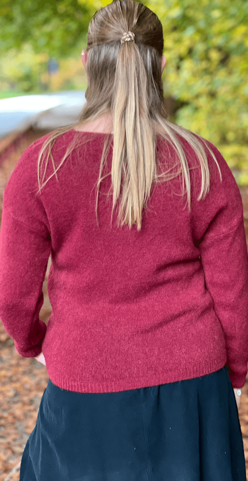 Cara uld strik med V-hals bordeaux LikeLondon