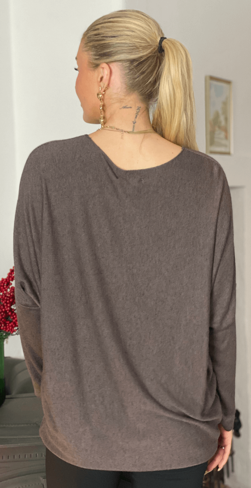 Madelene bluse med snefnug brun Likelondon