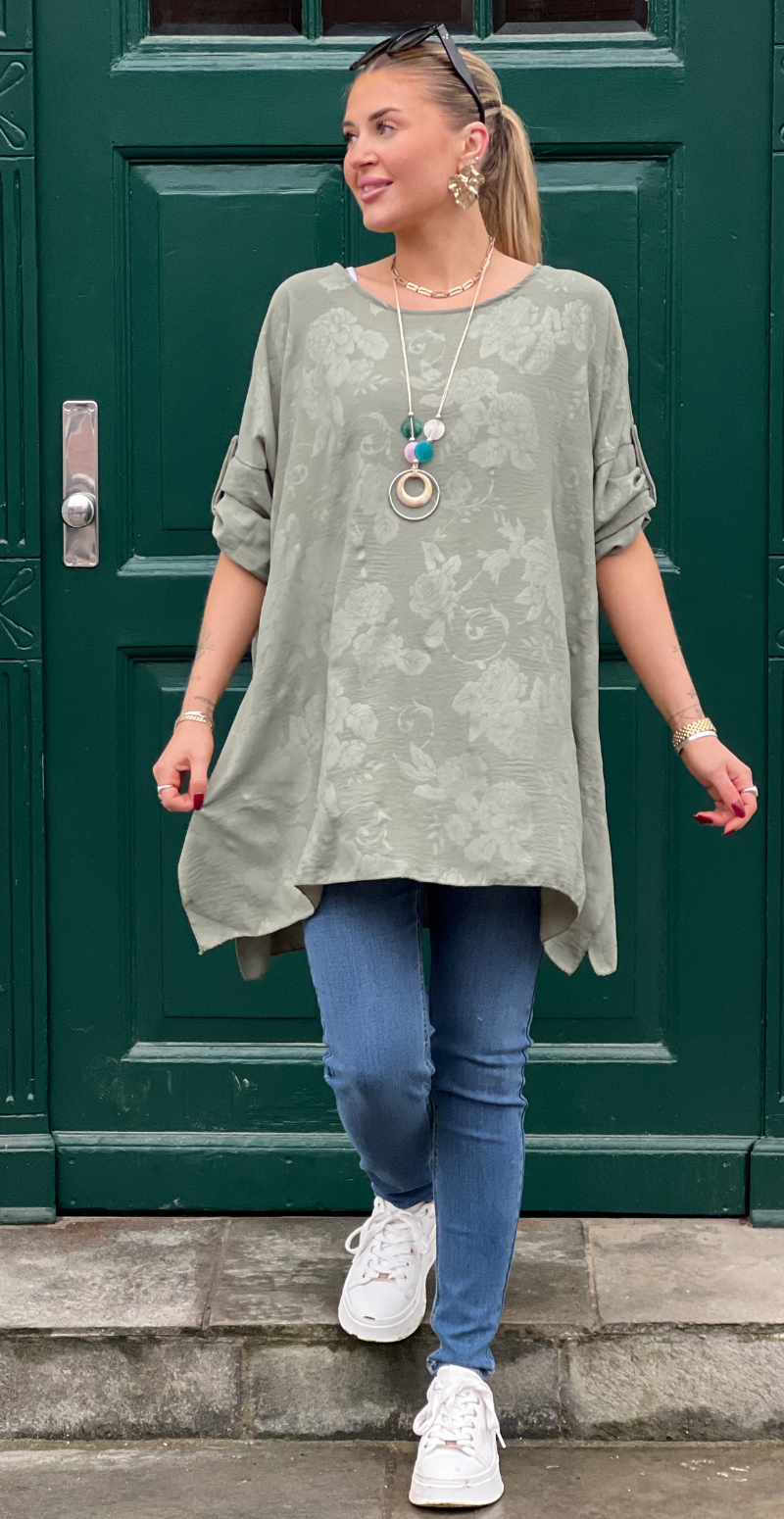 Amanda tunika med præget mønster og halskæde khaki LikeLondon