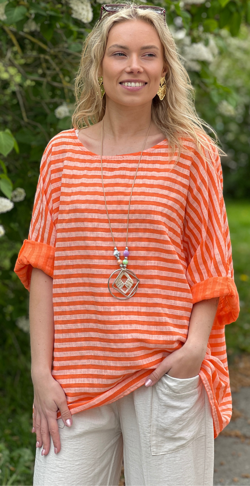 Oline bluse med striber og halskæde orange LikeLondon