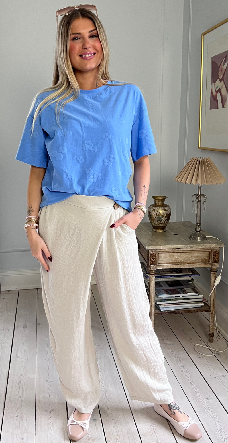 Ziprea bluse med præget blomstermønster vista blue Freequent