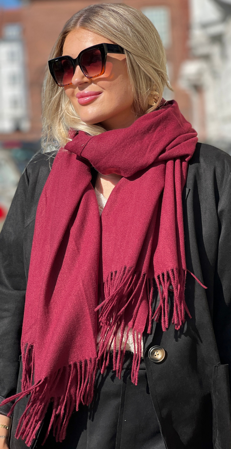 Kashmir med tynde frynser bordeaux LikeLondon