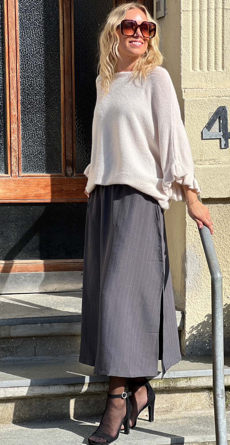 Midde nederdel dark grey mel. pinstripe mix B.young