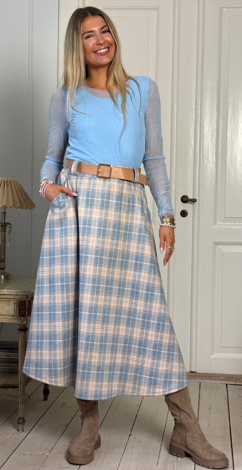 Forudbestil uge 7 Leona mesh bluse med krøllet effekt lysblå LikeLondon