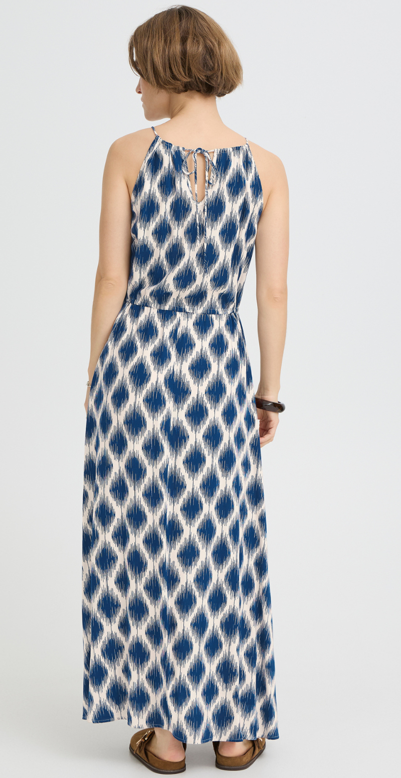 Joella slip dress ogee med blue B.young