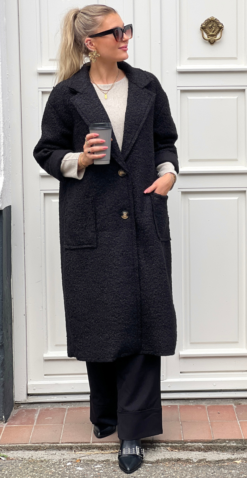 Birdie teddy frakke med lommer sort LikeLondon