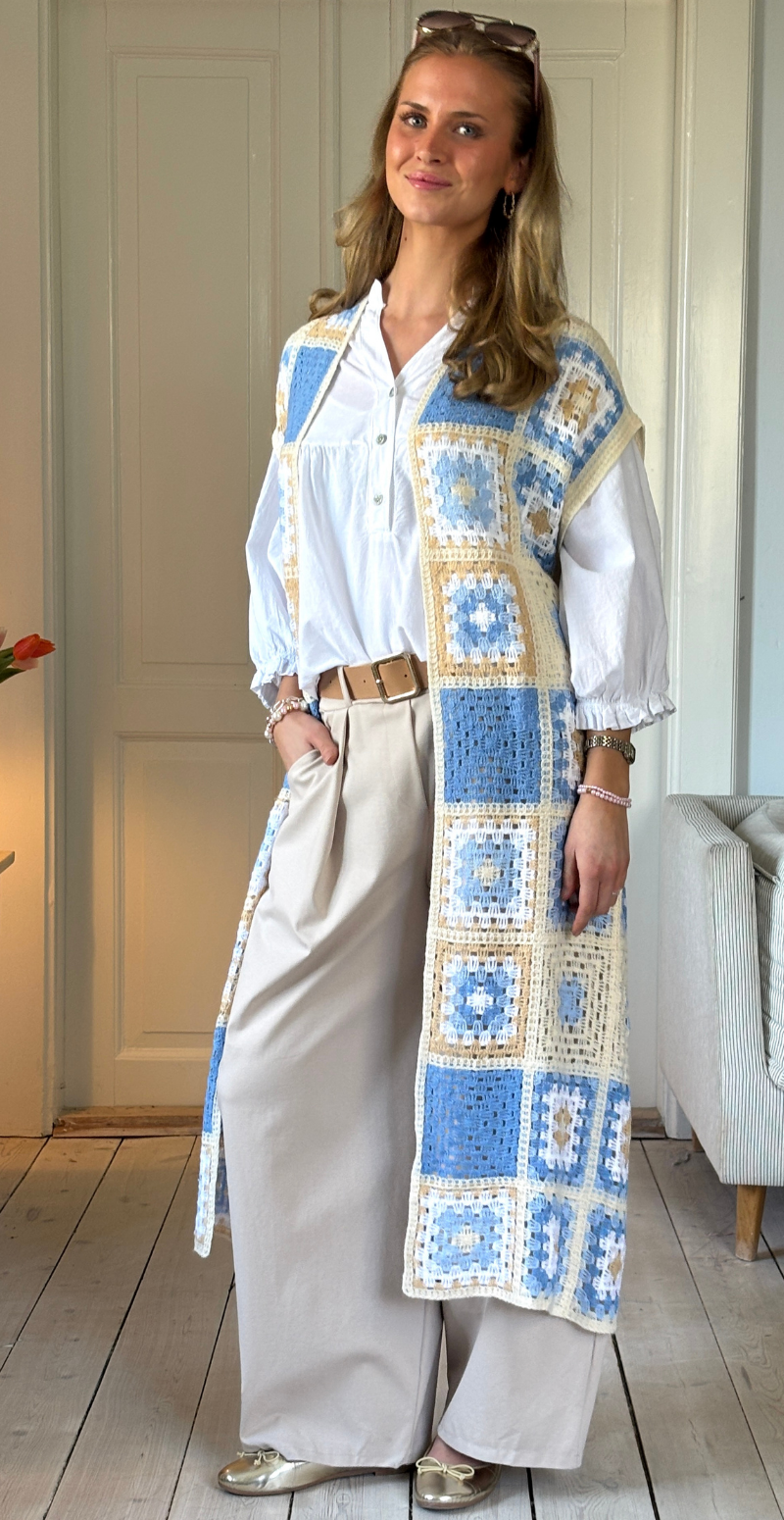 Macy lang hæklet patchwork cardigan lysblå LikeLondon