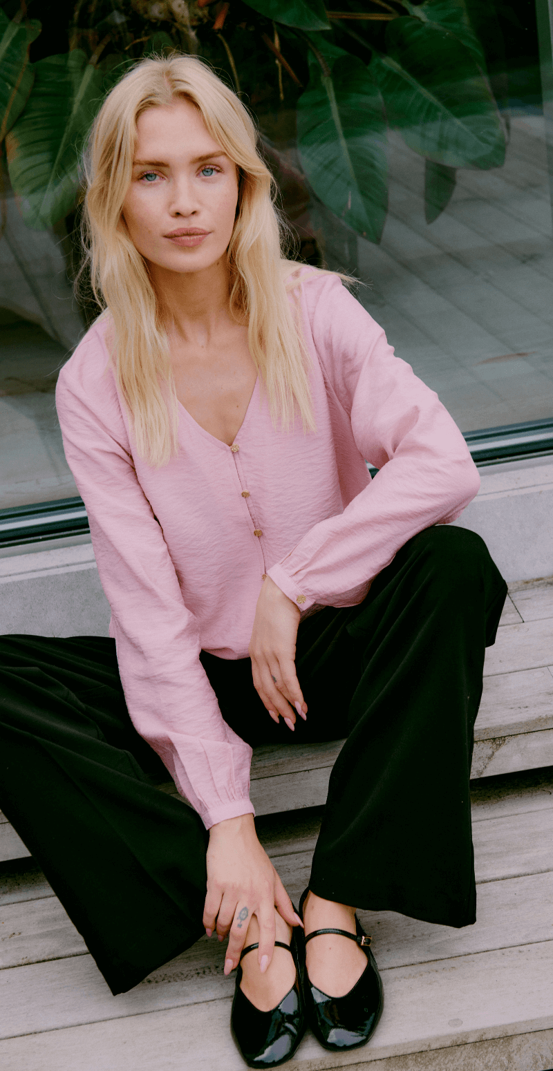 Fara bluse med guldknapper zephyr