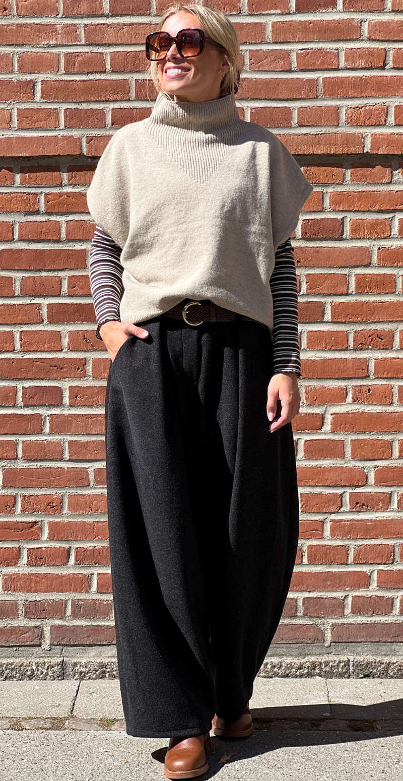 Escapsy strikket vest med høj hals Oyster Grey Melange Freequent