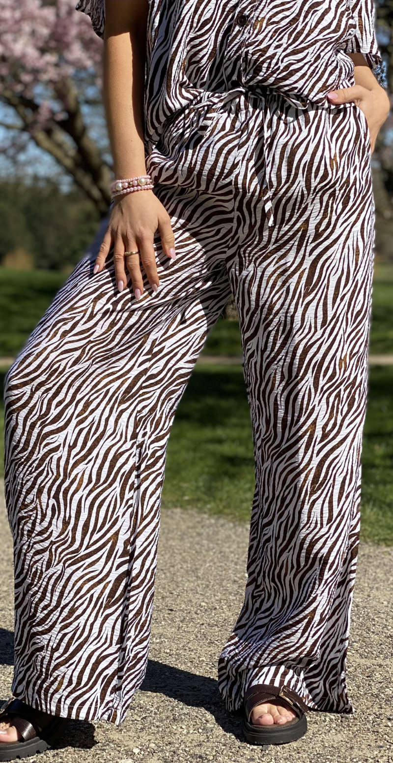 Mele bukser med zebraprint brilliant white w. coffee bean Freequent