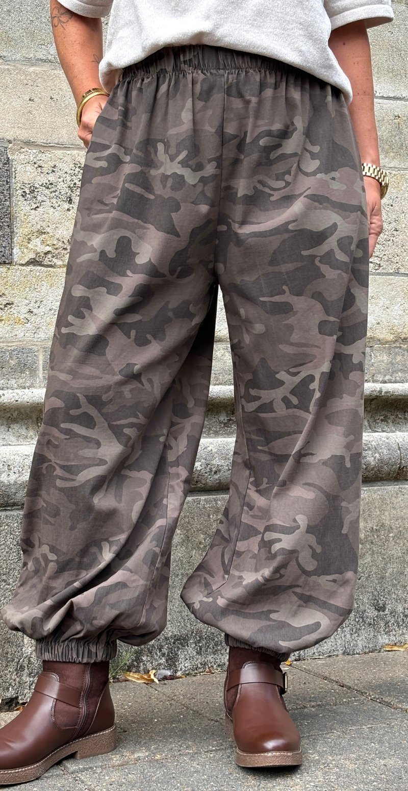 Rifa ballonbukser med camouflage print fango LikeLondon