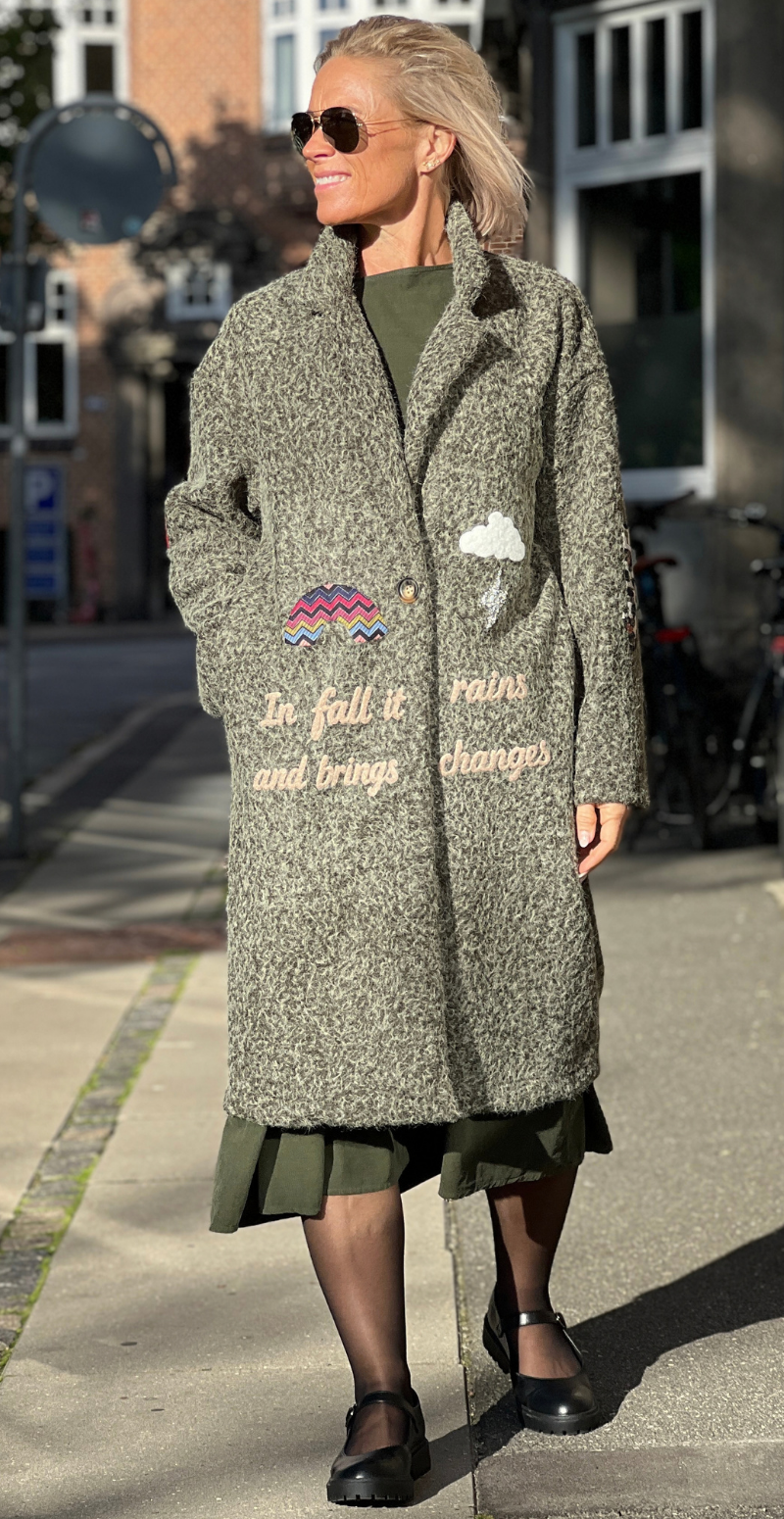 Bette frakke med patches khaki LikeLondon