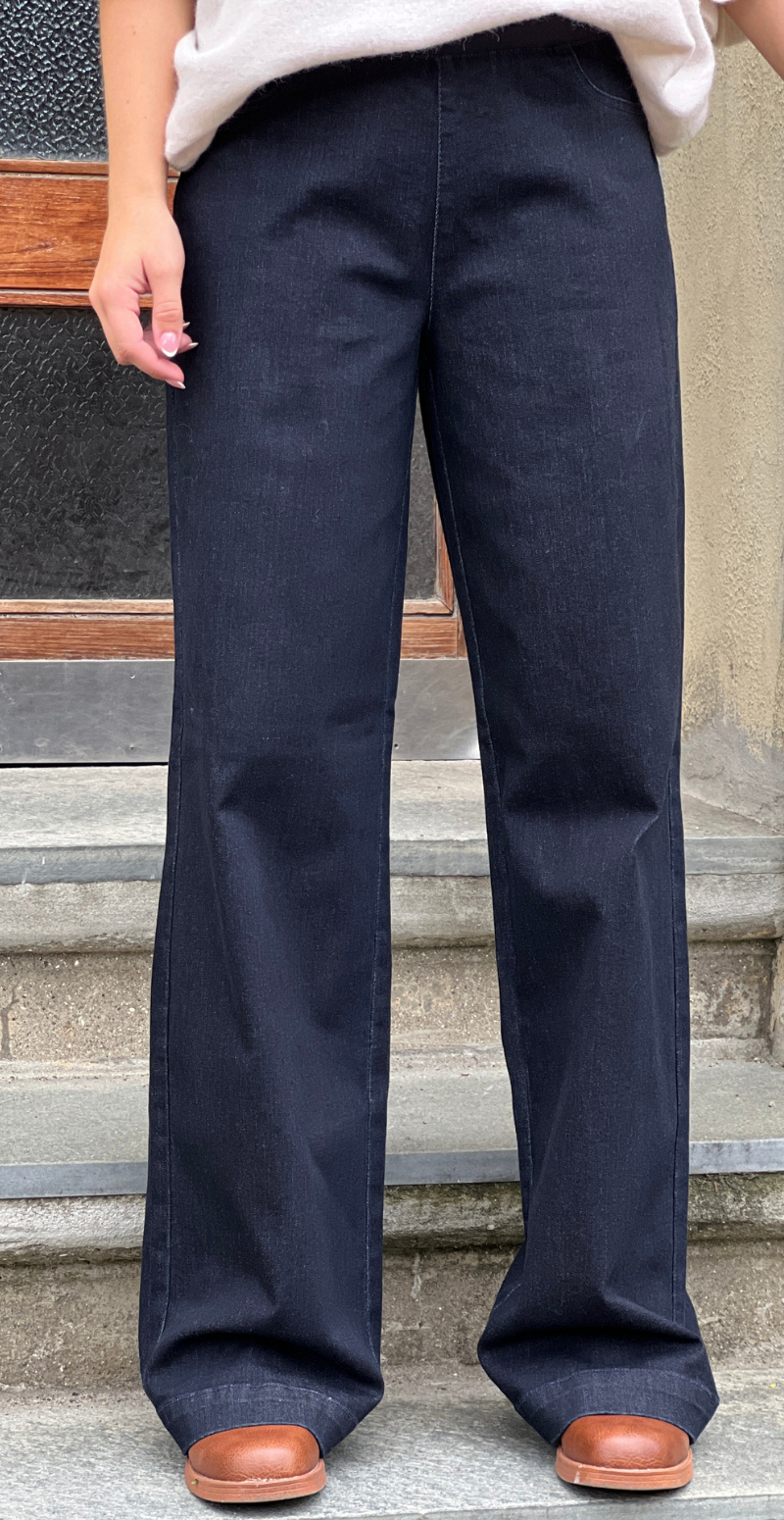 Shantal bukser med power stretch dark blue Freequent