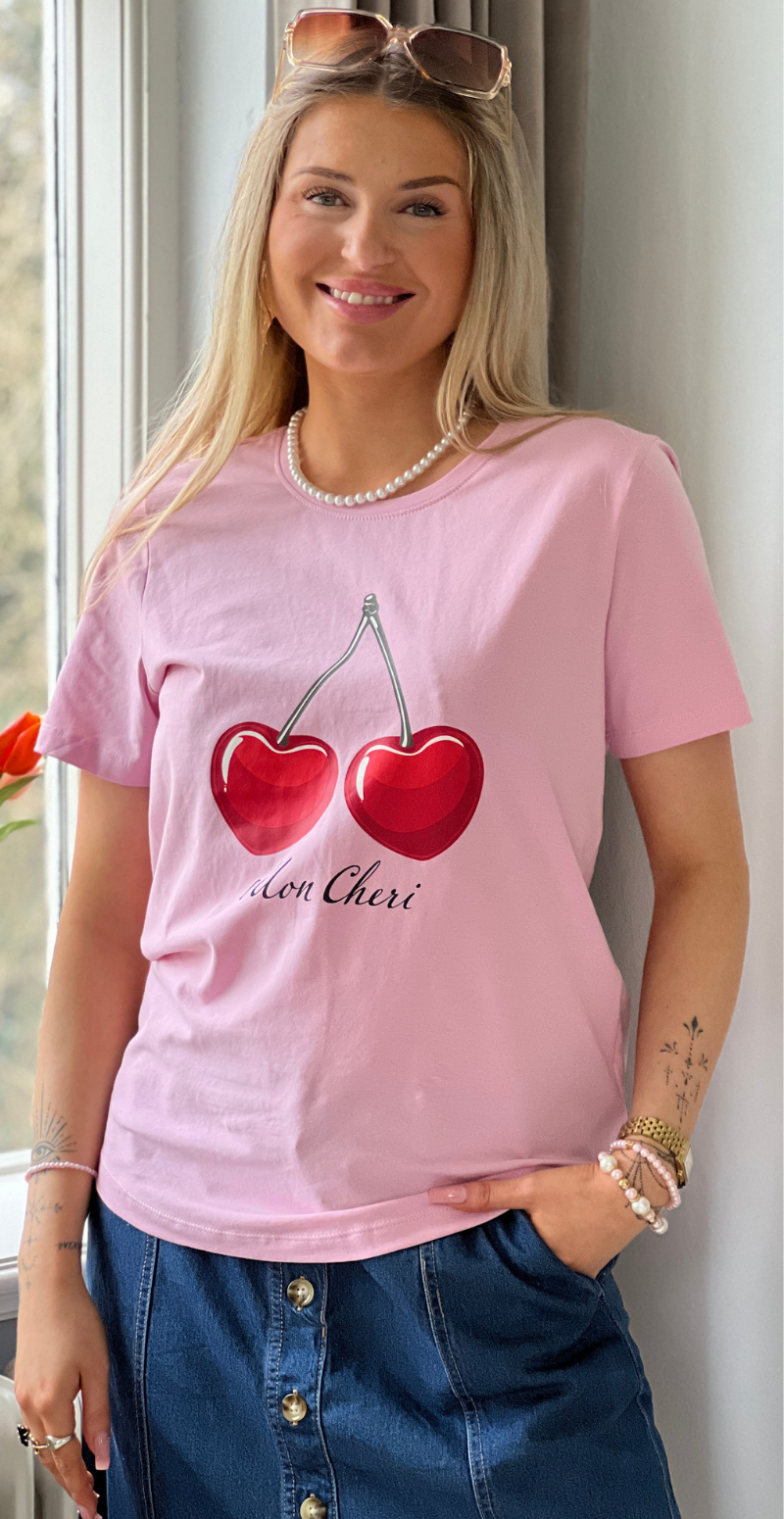 Fenjal t-shirt med kirsebær motiv star sweet lilac Freequent