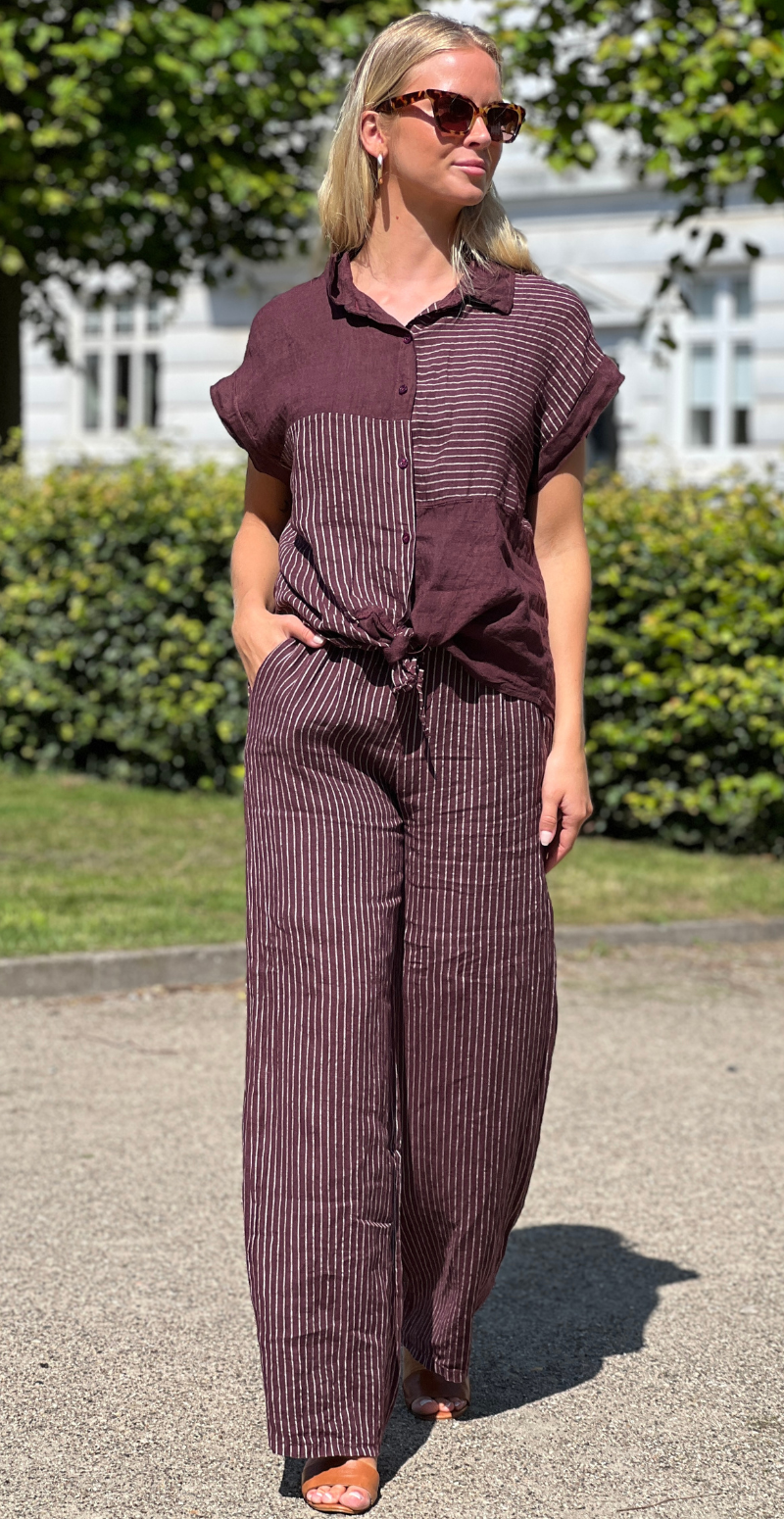 Kaitlin hørbukser med striber og snøre bordeaux LikeLondon