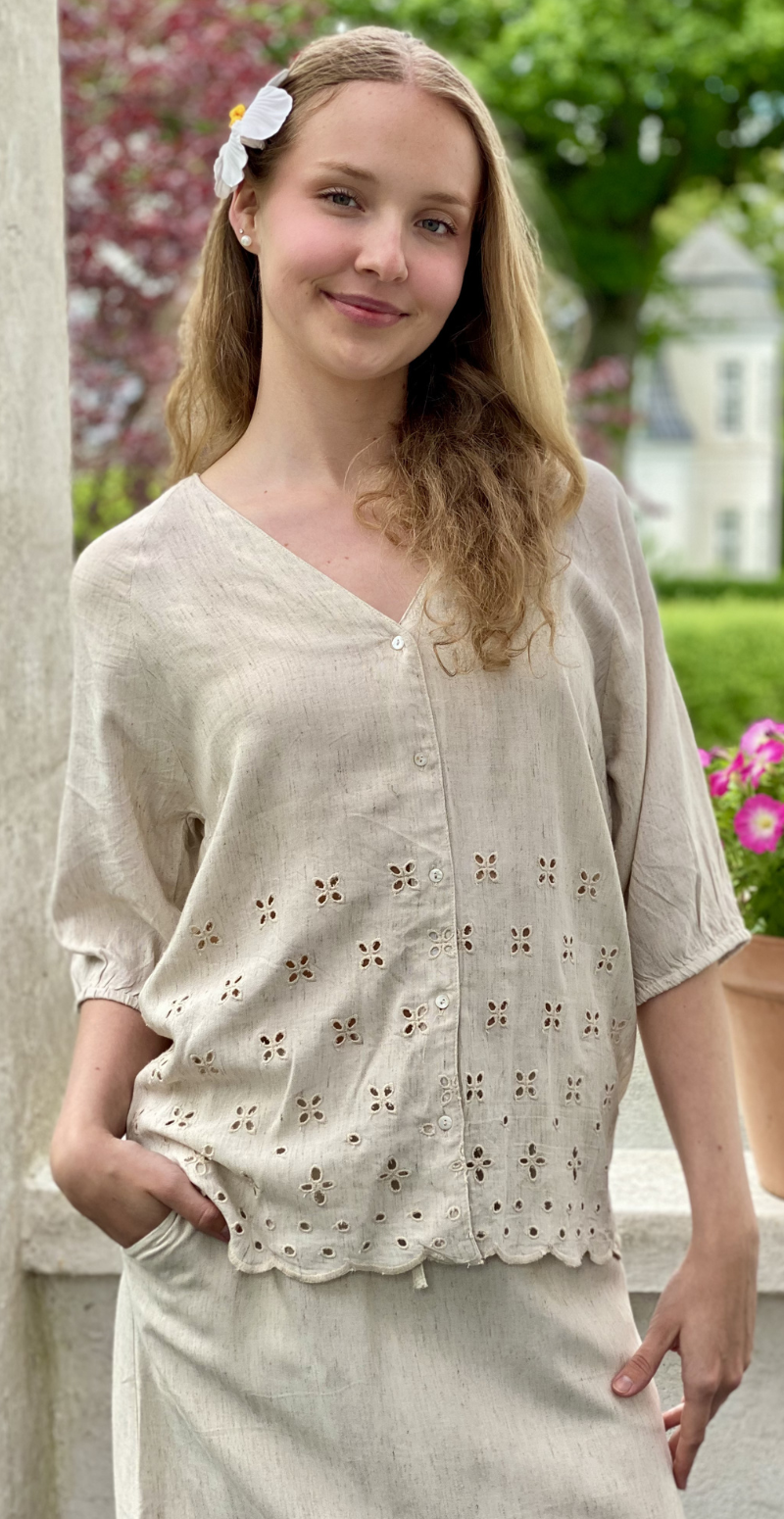 Linus hør bluse med broderi anglaise moonbeam melange Freequent