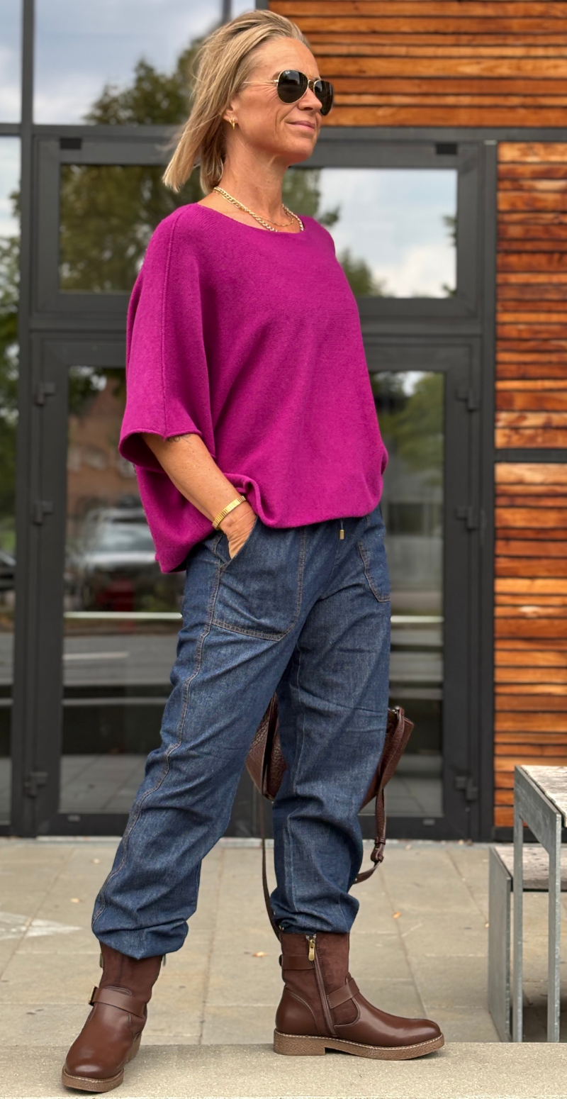 Elva strikbluse med vidde og 3/4 ærmer magenta LikeLondon