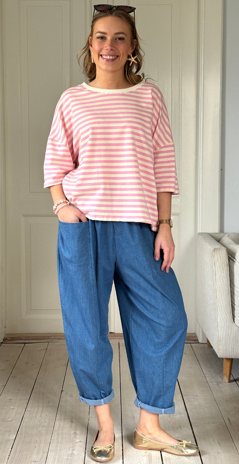 Zenia t-shirt med striber hvid/pink LikeLondon
