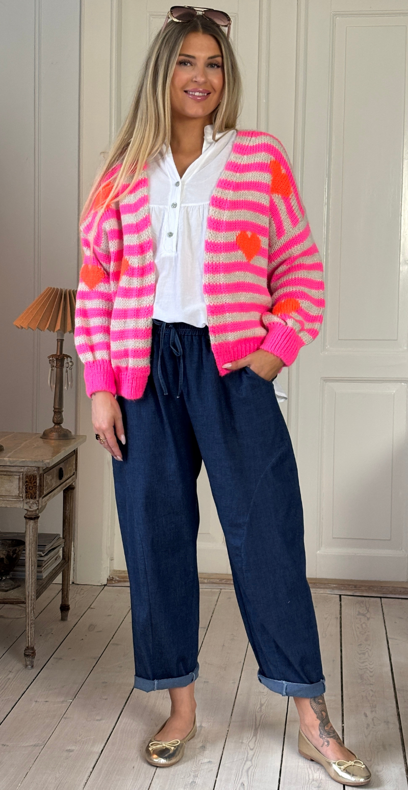 Marlene strik cardigan med striber og hjerter pink LikeLondon