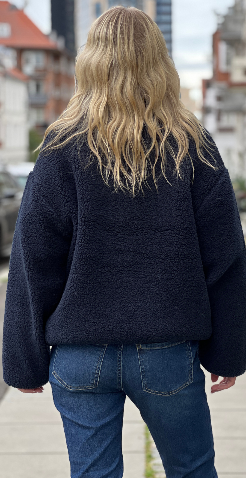 Onyx jakke I teddy med brystlomme og knapper navy LikeLondon