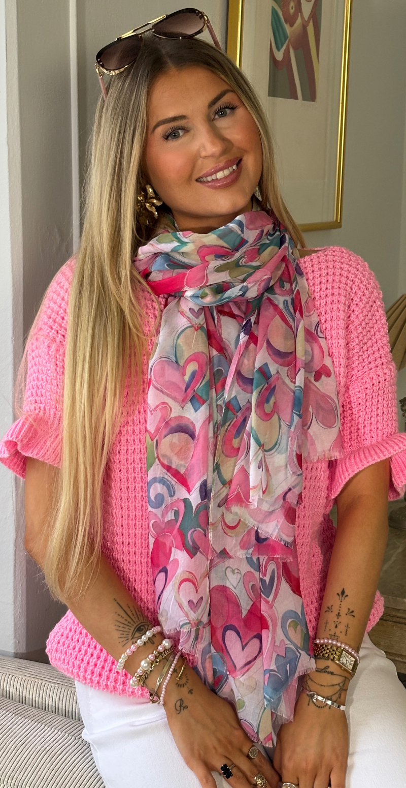 Tørklæde med hjerter i forskellige farver pink LikeLondon