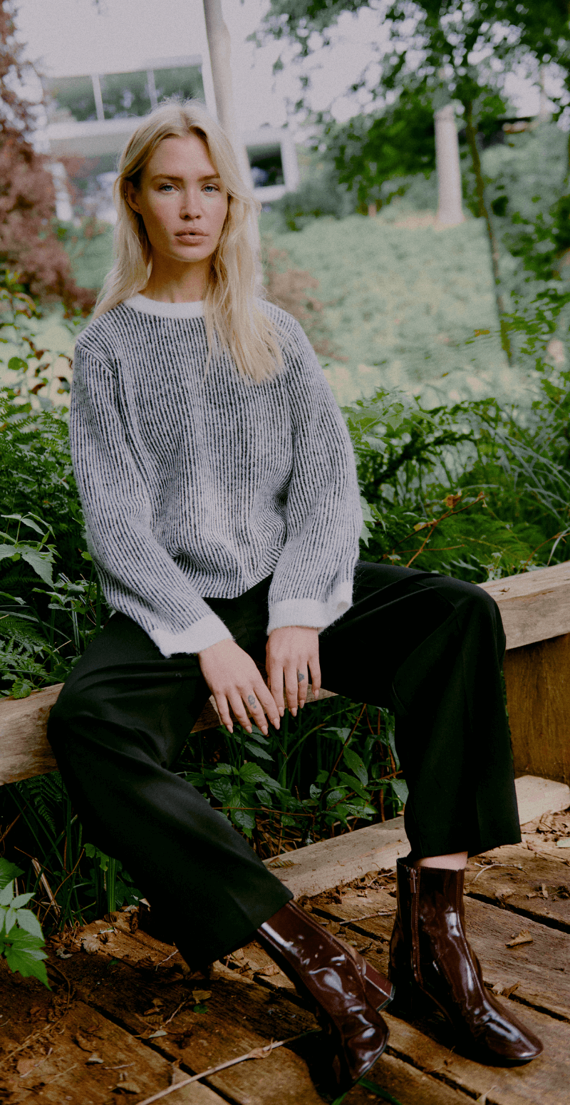 Minna jumper med striber black mix