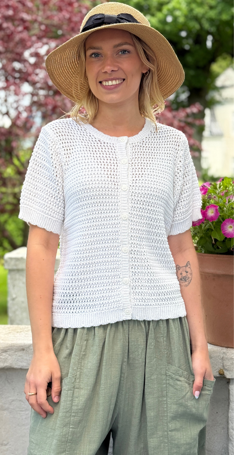 Tota kortærmet cardigan med hulmønster brilliant white Freequent