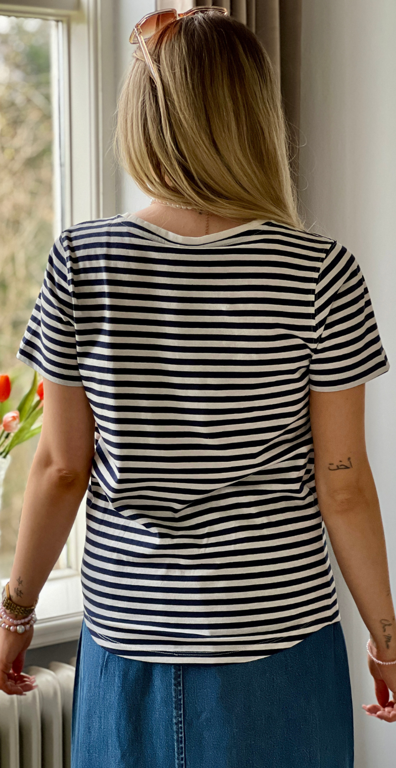 Mian bluse med striber star off-white w. navy blazer Freequent