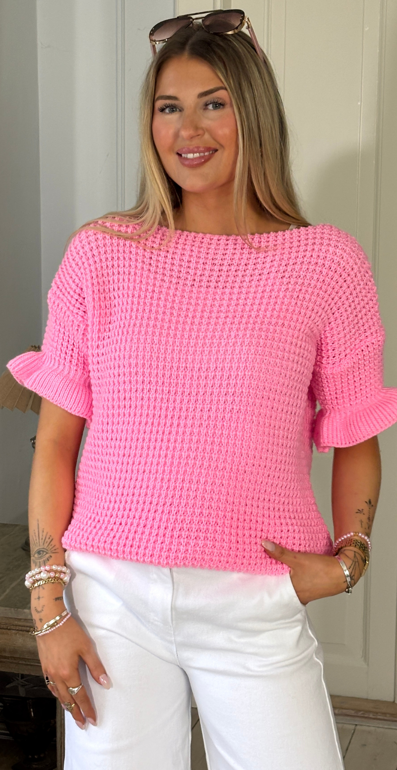 Chia strikbluse med kort flæseærme pink LikeLondon By Christina