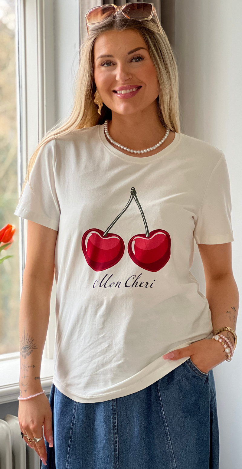 Fenjal t-shirt med kirsebær motiv star off-white Freequent