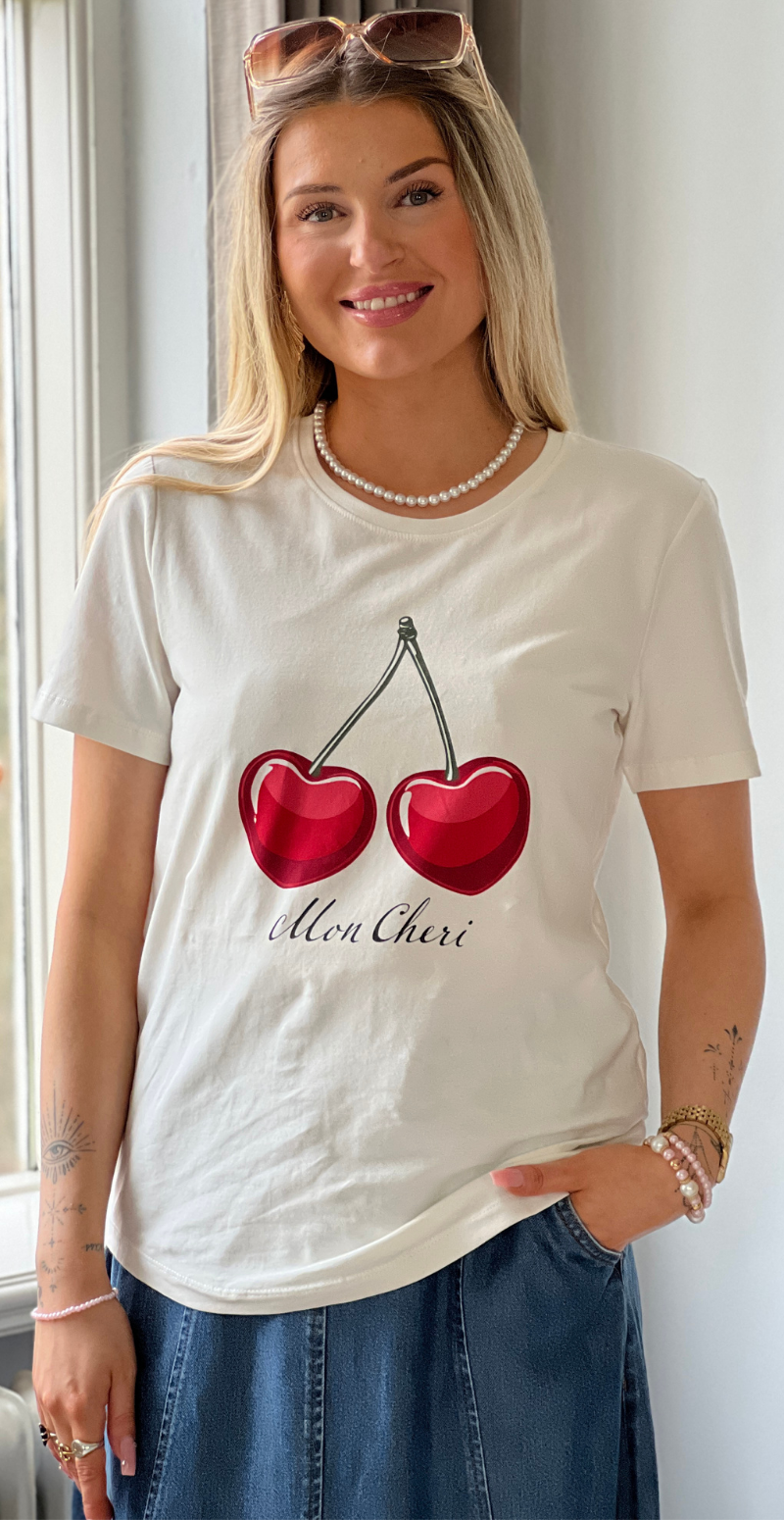 Fenjal t-shirt med kirsebær motiv star off-white Freequent