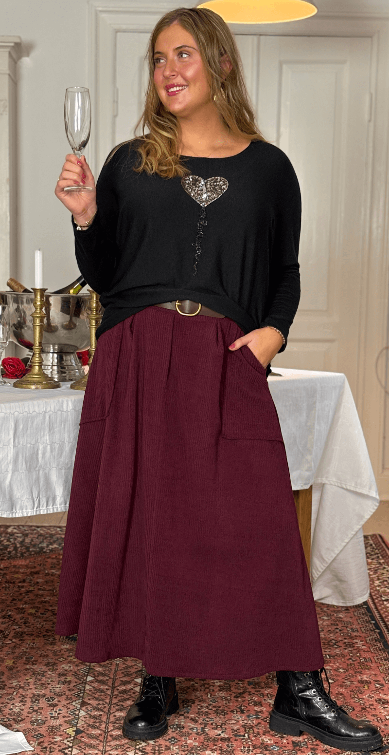 Ivy fløjlsnederdel med bælte og lommer bordeaux LikeLondon