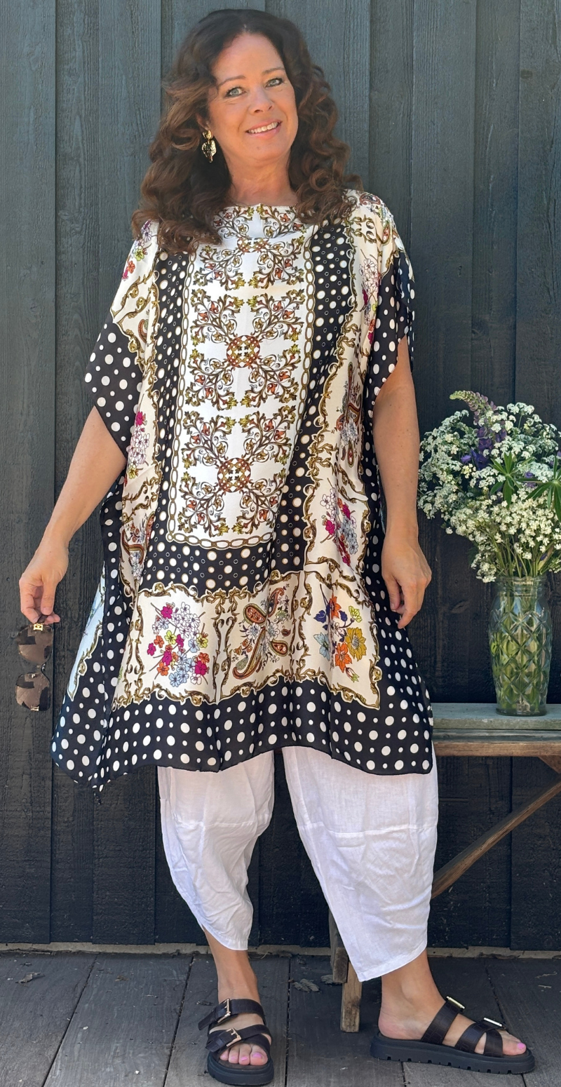 Sarong med mønster og bådudskæring multi LikeLondon