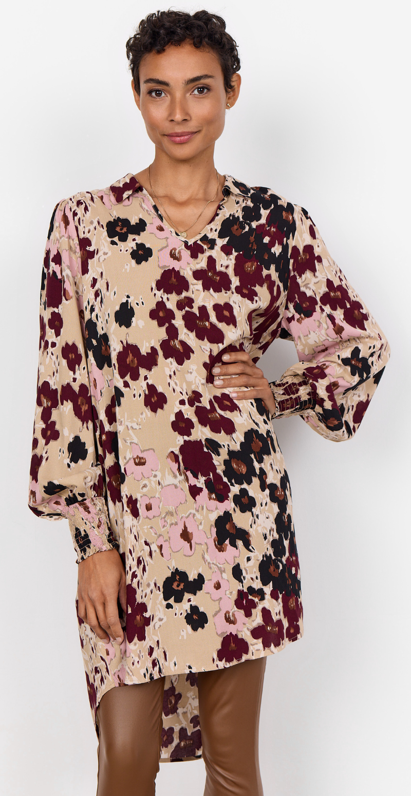Irena tunika med blomsterprint blomme