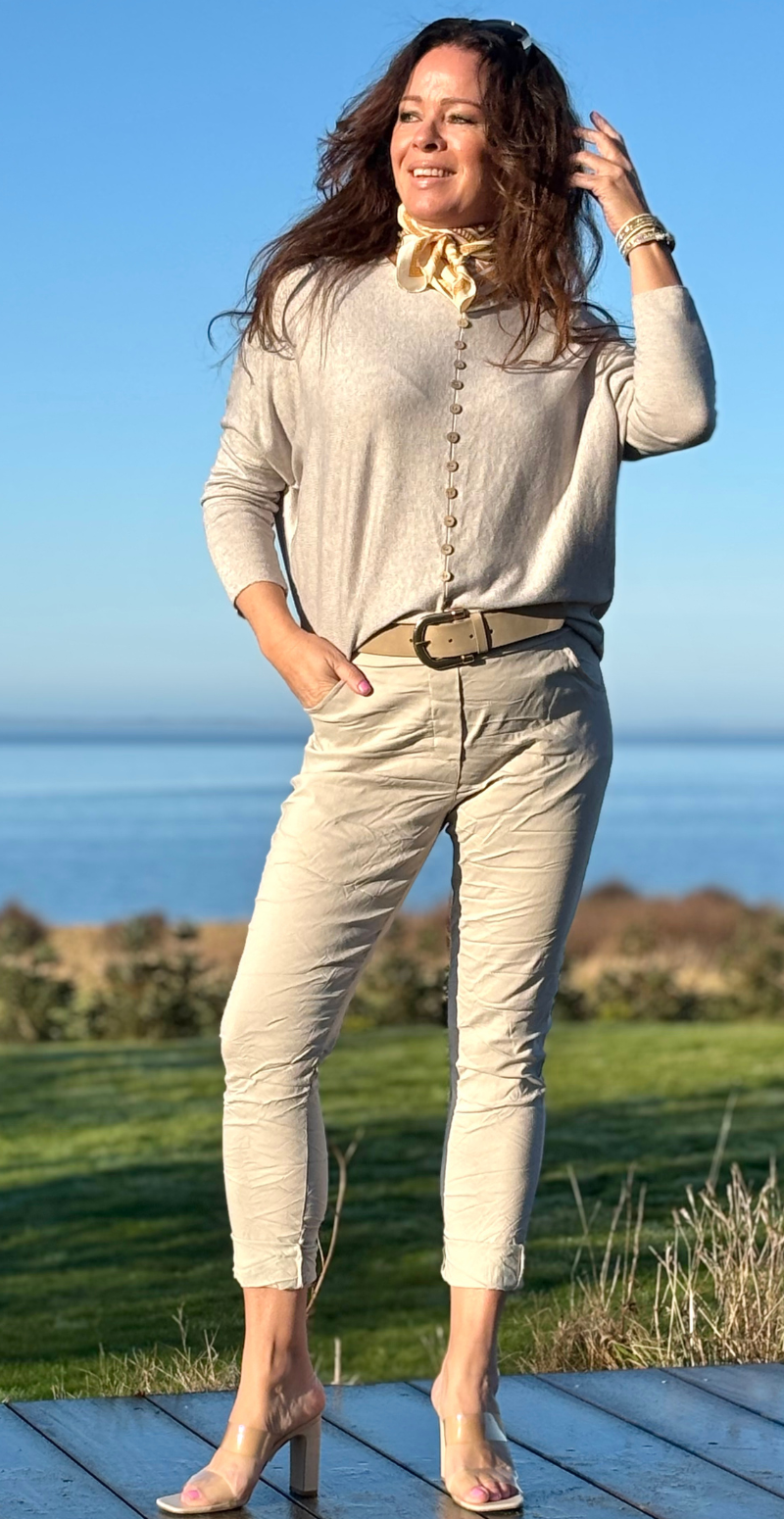Nora buks med elastik & snøre i livet beige LikeLondon