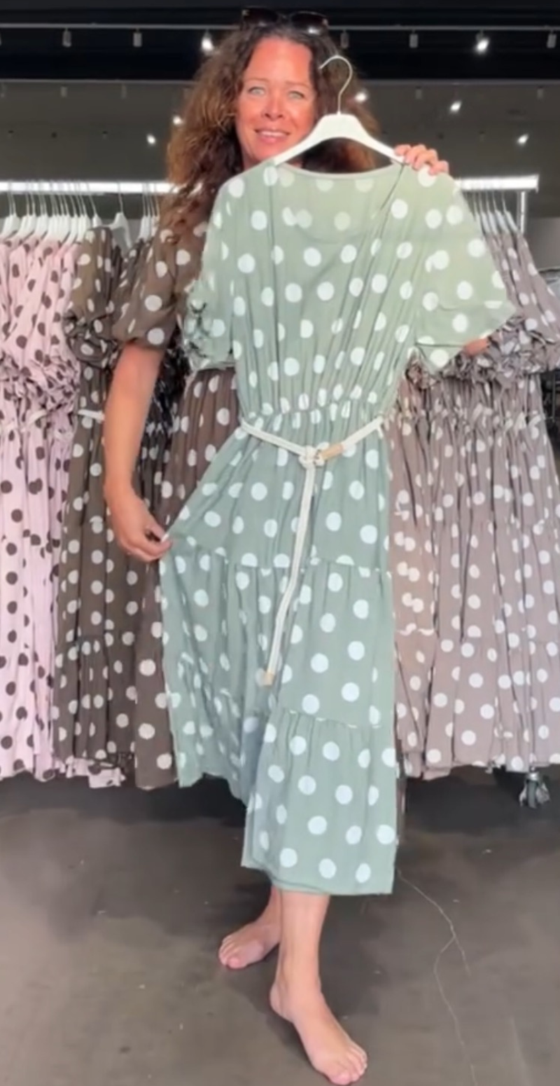 Elly kjole med dots og peplum khaki LikeLondon