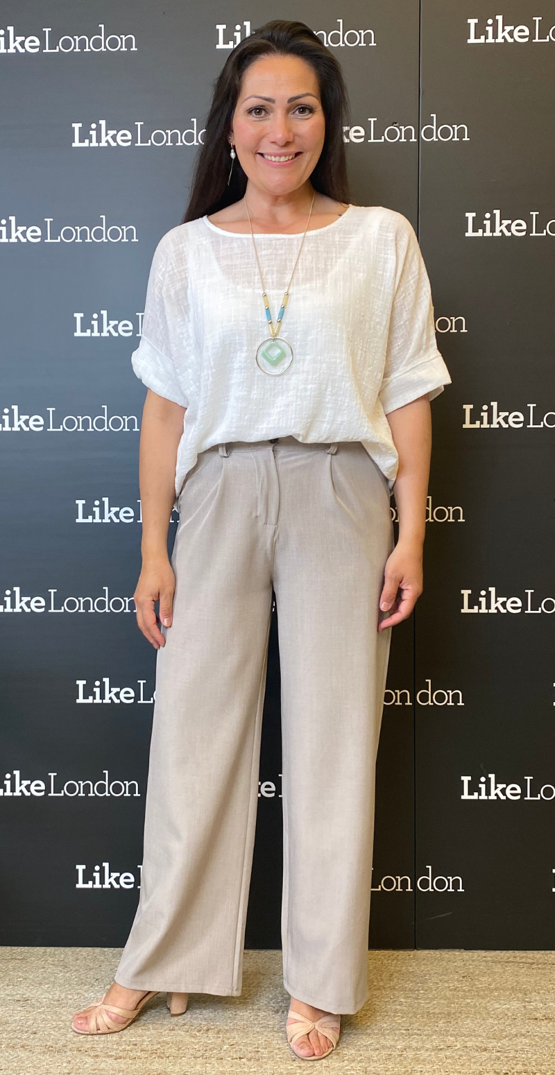 Chili habitbukser med bælteloops taupe LikeLondon By Christina