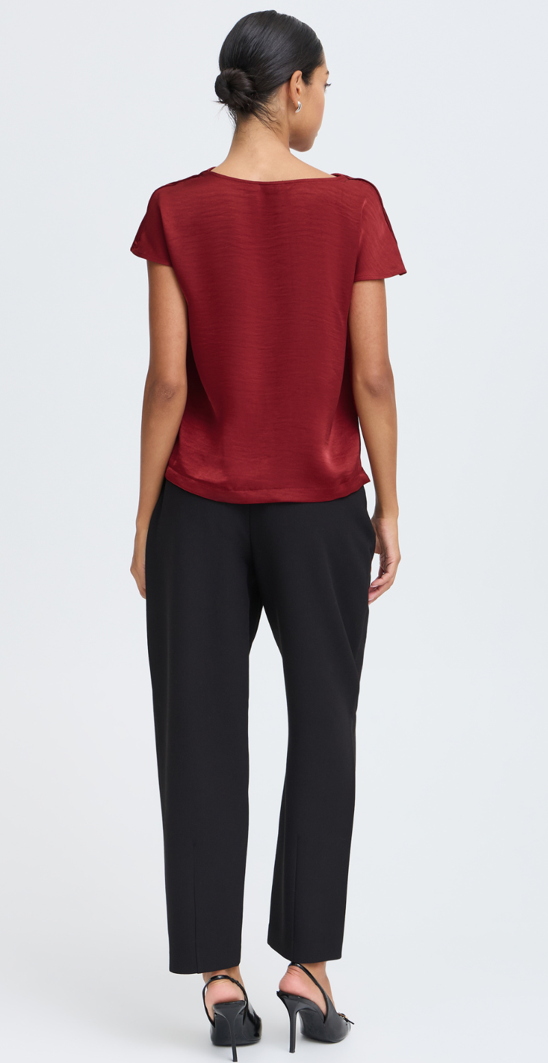 Isa kortærmet satinbluse med vandfaldseffekt sun dried tomato B.young