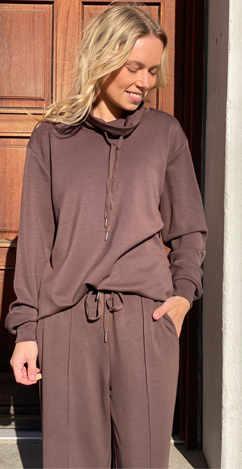 Banu sweatshirt brun LikeLondon