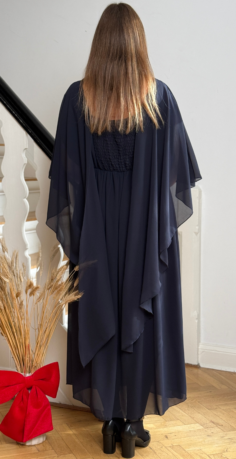 Forudbestil uge 45 Evelyn chiffon kjole med blomster navy LikeLondon