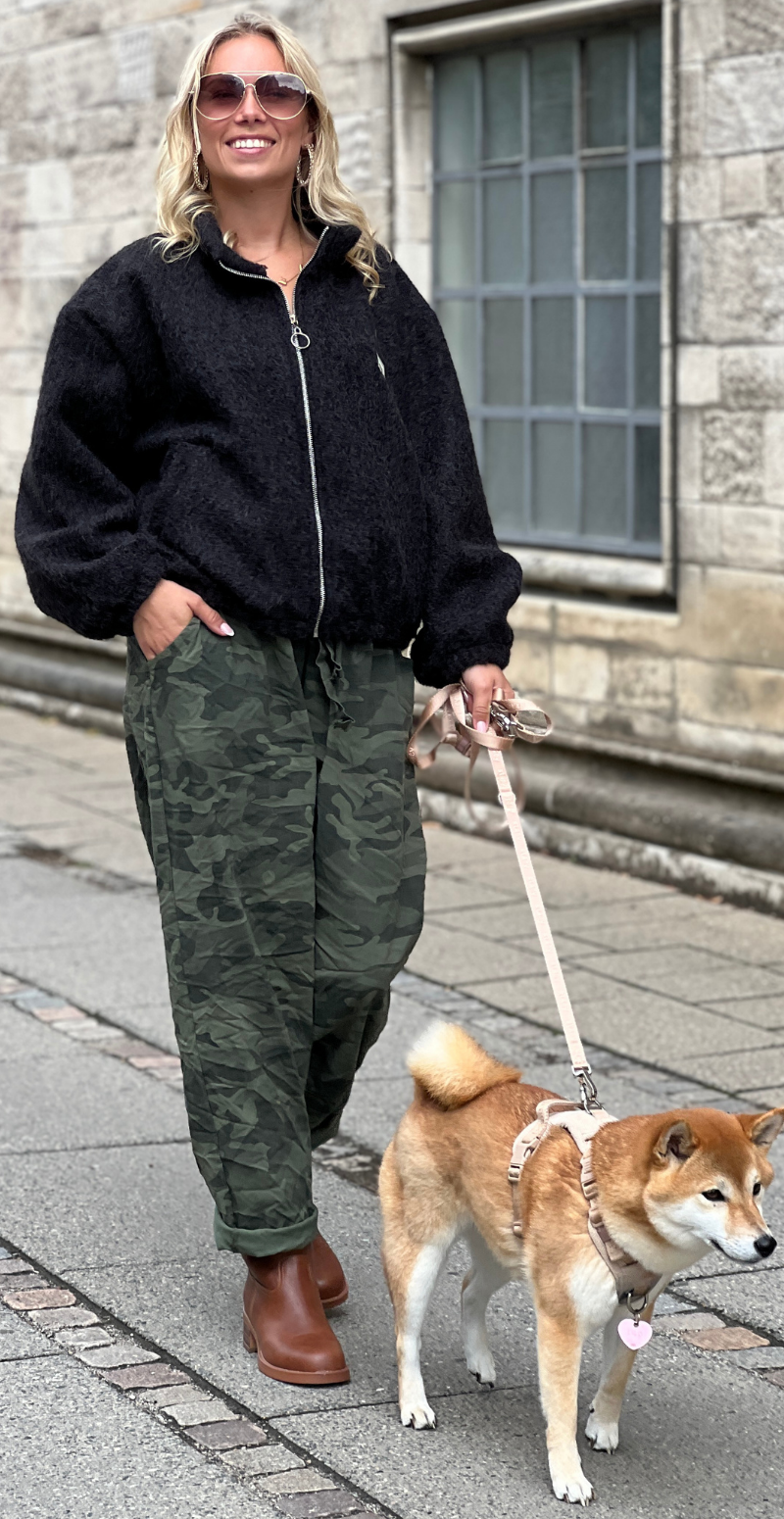 Bonnie kort bomberjakke sort LikeLondon
