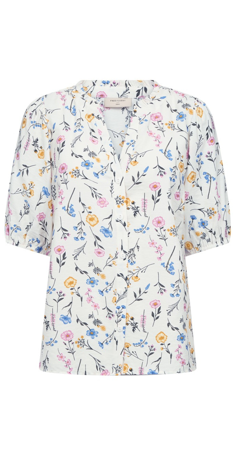 Molli gennemknappet bluse med blomster star off-white w. golden haze Freequent