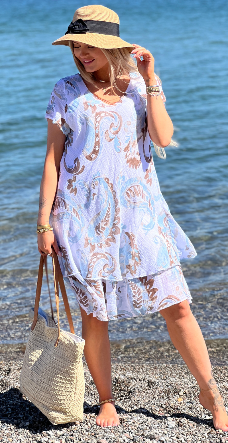 Simone kjole i 2 lag med paisley hvid LikeLondon