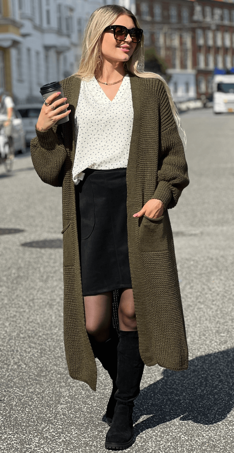 Asta lang strik cardigan med lommer army Likelondon