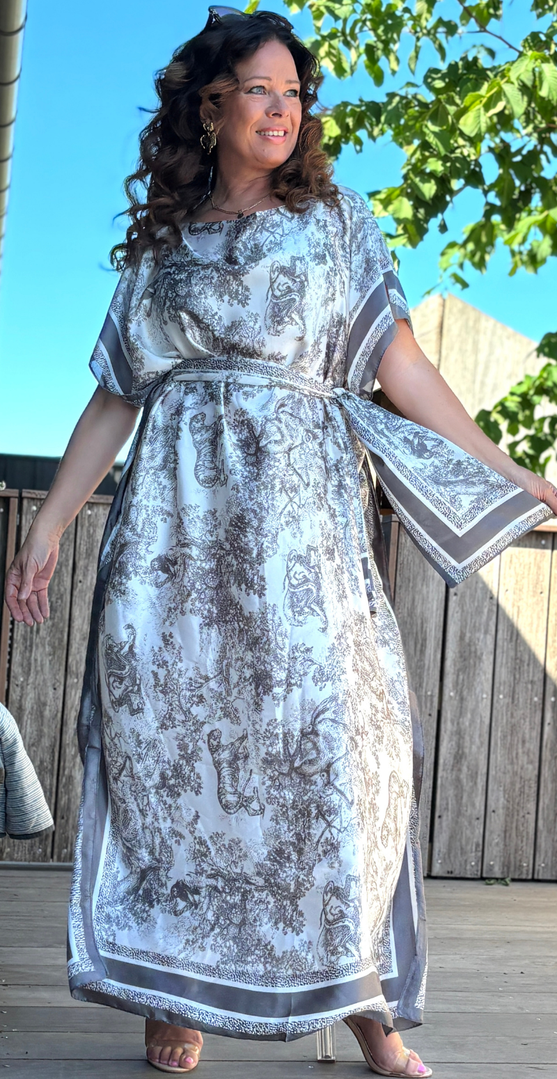 Lang sarong med jungleprint grå LikeLondon
