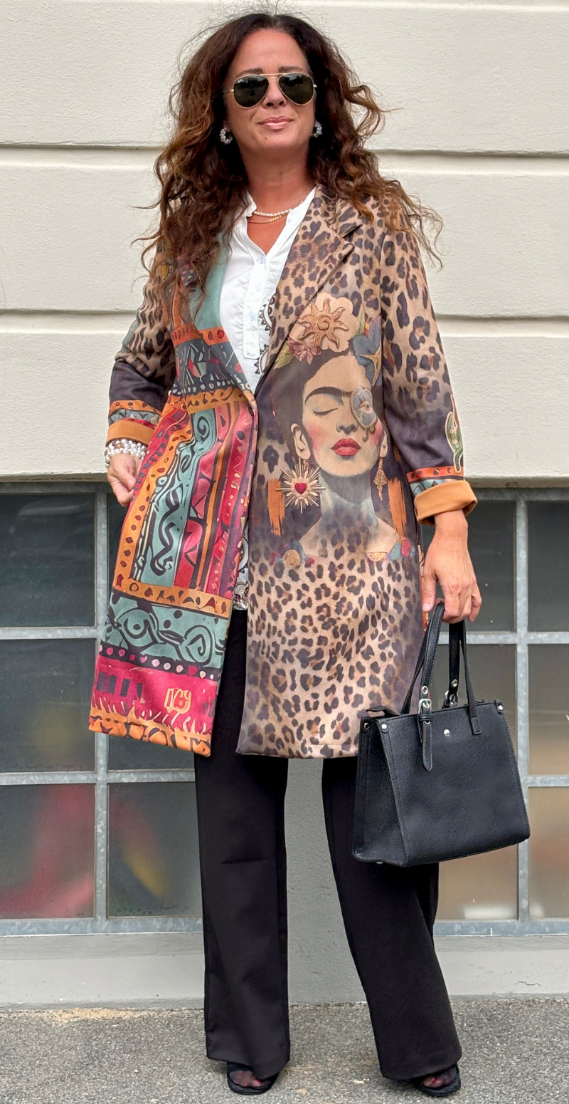 Katie jakke med print Frida Kahlo multi LikeLondon