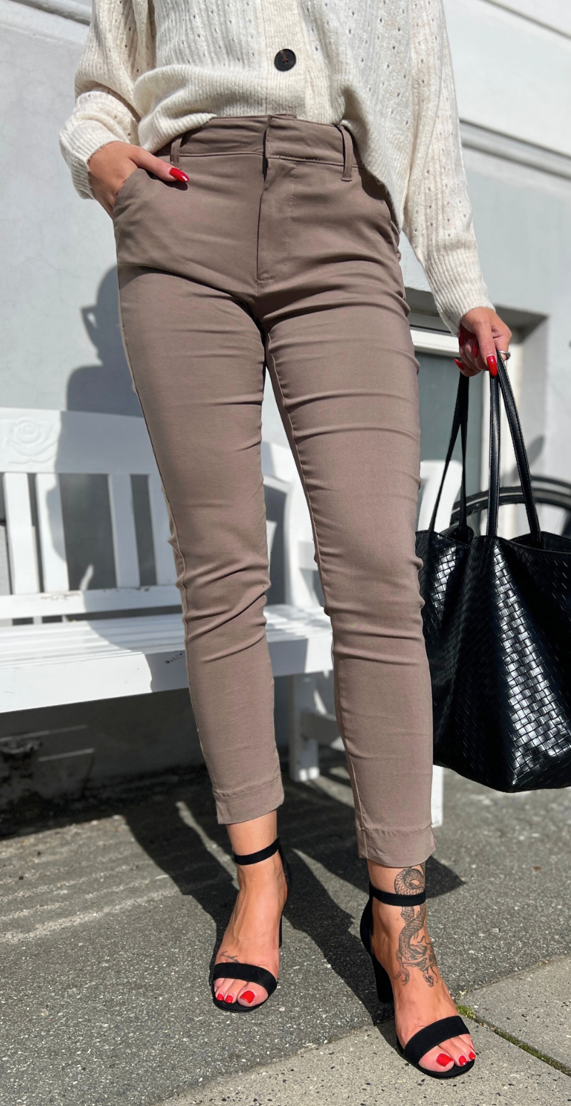 Dixi chino bukser walnut